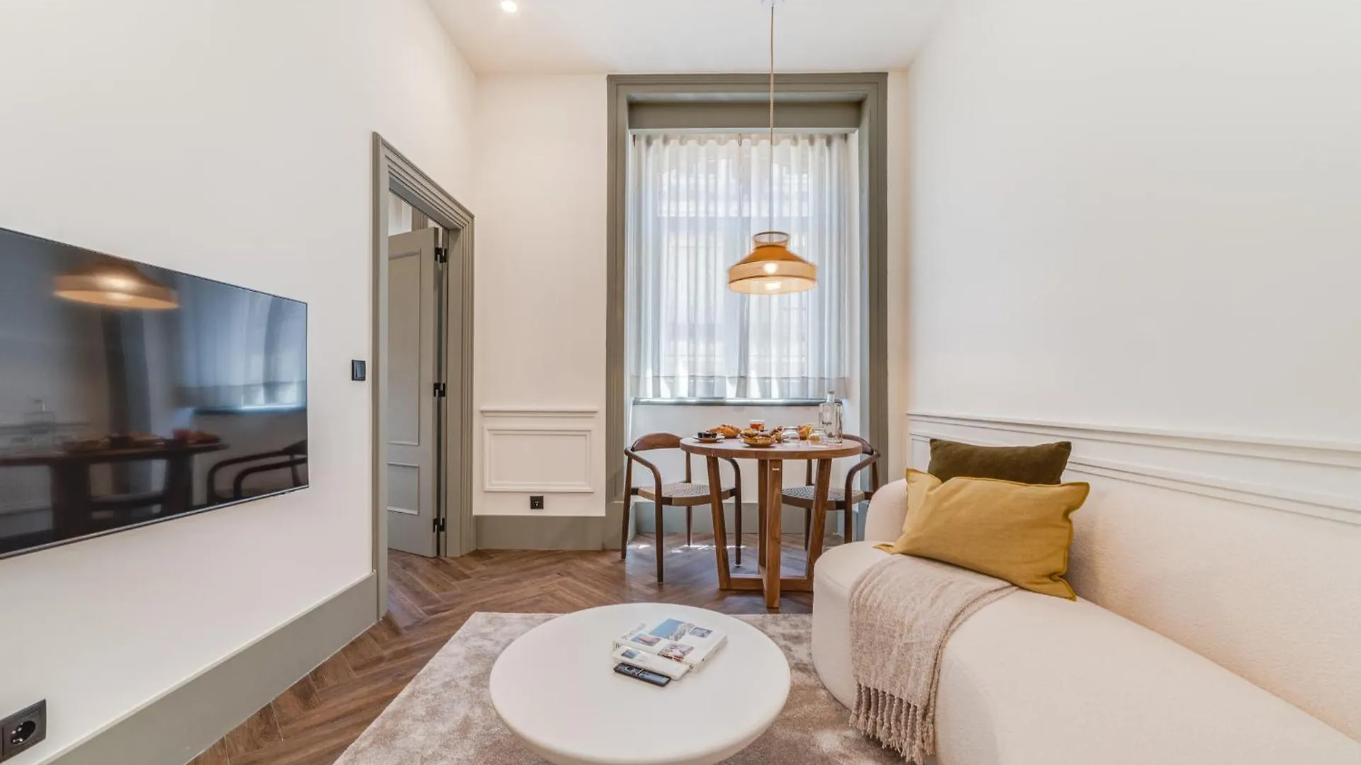 Hygge House Downtown Apartment Lisbon